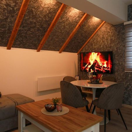 Hillside Apartments Zabljak  Bagian luar foto