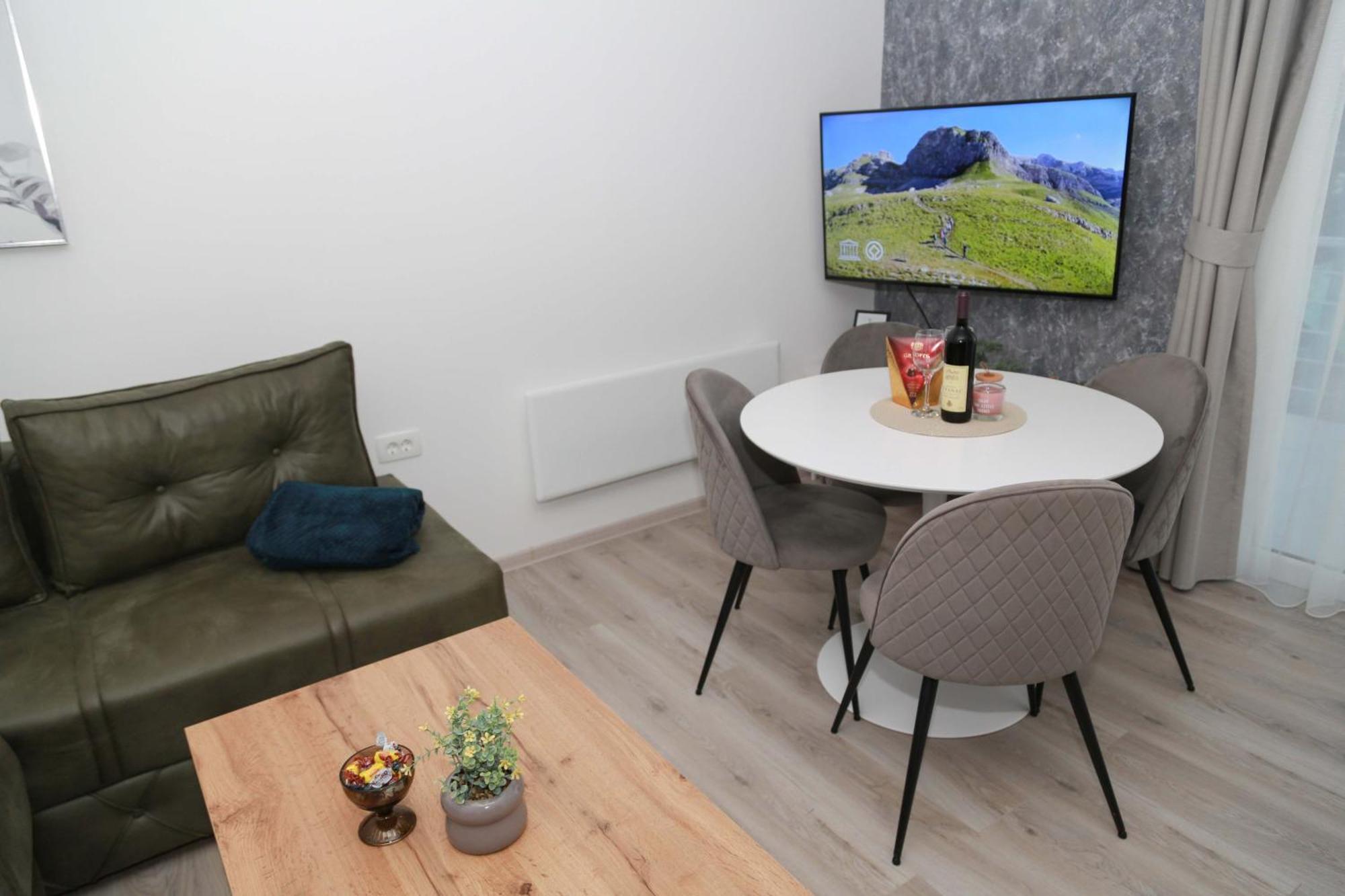 Hillside Apartments Zabljak  Bagian luar foto